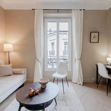 Renovated 1-br Heart Of * Cannes