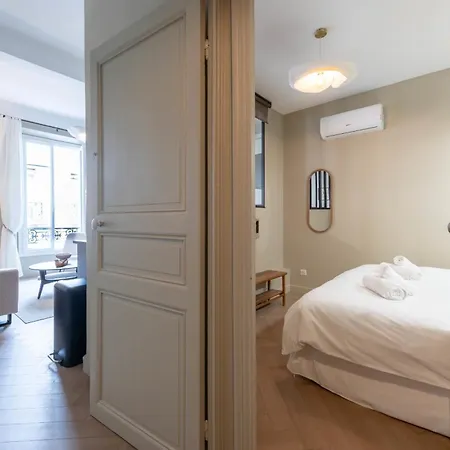Beautiful 1-br - Heart Of *