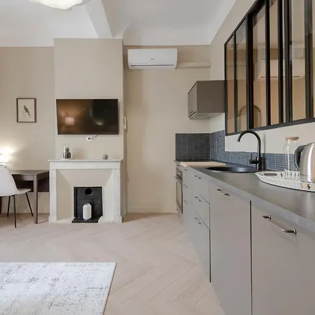 Beautiful 1-br - Heart Of *